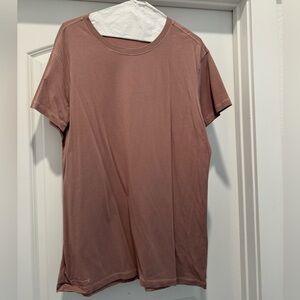 Large Alphalete shirt athletic fit